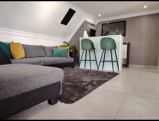 3 BEDROOM APARTMENT FOR SALE IN HALFWAY GARDENS